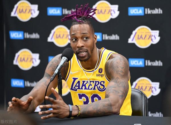 最新訊息湖人隊詹姆斯要當中鋒了！湖人又開始交易霍華德和小喬丹