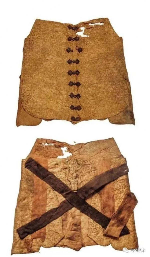 在大西北豪橫三百年的家族墓地，出土的文物太精彩