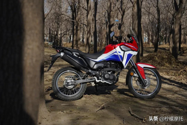 新大洲本田CRF190L，不到2萬的小拉力