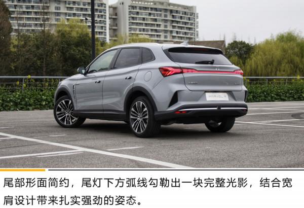 佩戴重拳手套的搏擊天才 試駕R汽車 MARVEL R 佩戴重拳手套的搏擊天才 試駕R汽車 MARVEL R