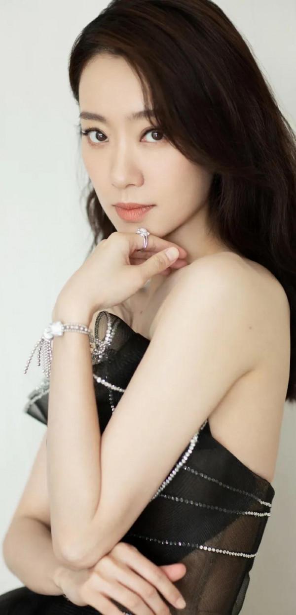 金雞影后張小斐