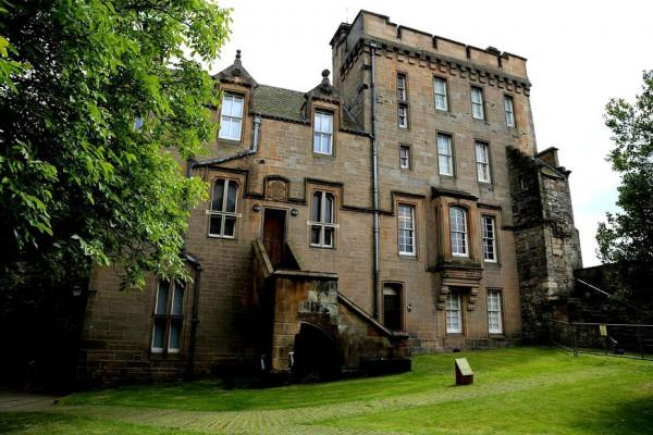 斯特靈城堡:堪稱蘇格蘭最宏偉的城堡,不可錯過 斯特靈城堡:堪稱蘇格蘭最宏偉的城堡,不可錯過