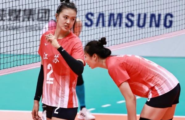 江蘇女排4連勝！已提前晉級複賽，一傳攔網是弱點，楊珺菁是底牌