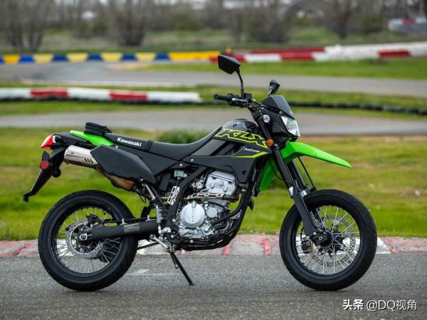 水冷單缸越野摩托，川崎2021款KLX300詳解，配置不俗