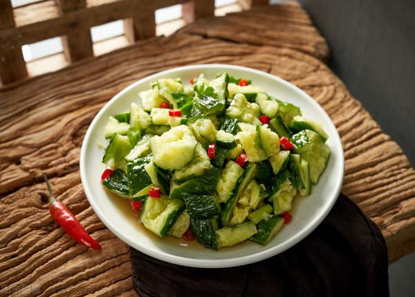 4道冷盤,10道熱菜加上2碗湯,2021豐盛的中秋團圓飯,簡單沒難度 4道冷盤,10道熱菜加上2碗湯,2021豐盛的中秋團圓飯,簡單沒難度