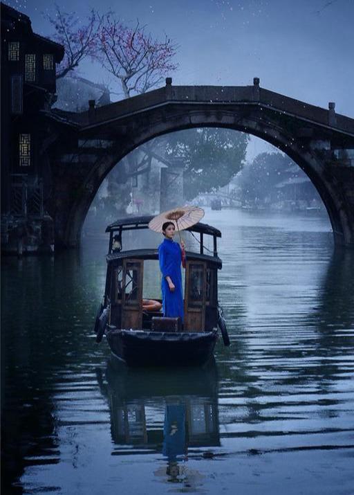 賞讀：秋雨如詩，醉了誰？