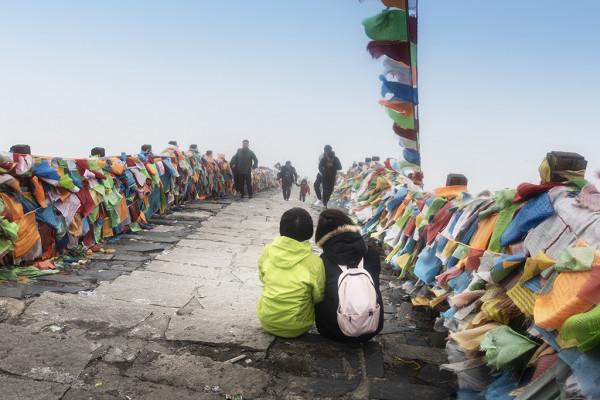 自駕西藏，路過仙境般紅石灘和翻越4298米高的折多山感受分享
