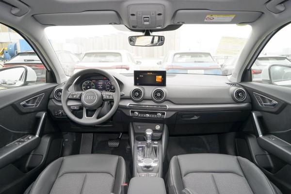 工薪族的奧迪SUV,空間足夠配置不錯就是續航太短,實拍Q2L e-tron 工薪族的奧迪SUV,空間足夠配置不錯就是續航太短,實拍Q2L e-tron