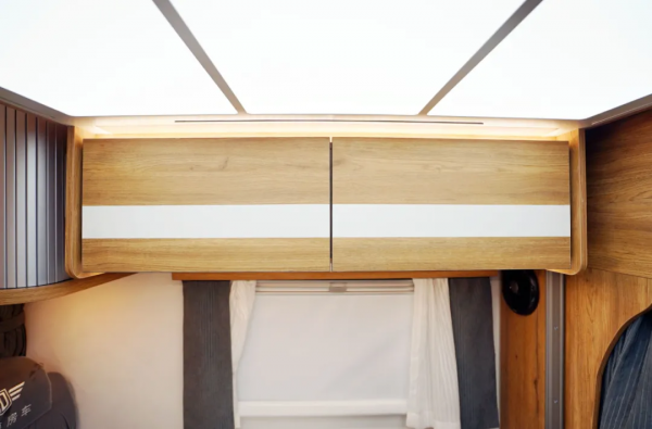 賽德房車車友定製款獵鷹02 內飾風格在變 細節把控不變