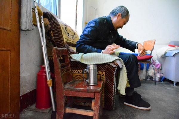 孫輩隨女方姓,爺爺奶奶把所有家產都給了二兒子,姓氏這麼重要? 孫輩隨女方姓,爺爺奶奶把所有家產都給了二兒子,姓氏這麼重要?