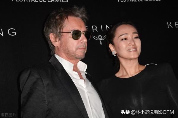 她的未婚夫後來娶了鞏俐，法國女神阿佳妮為何孤獨終老？