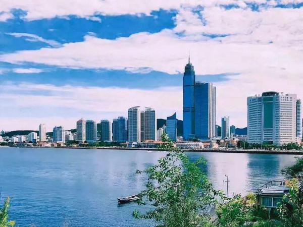 2021年山東GDP83095.9億，浙江73516億，那江蘇、廣東呢？誰高？