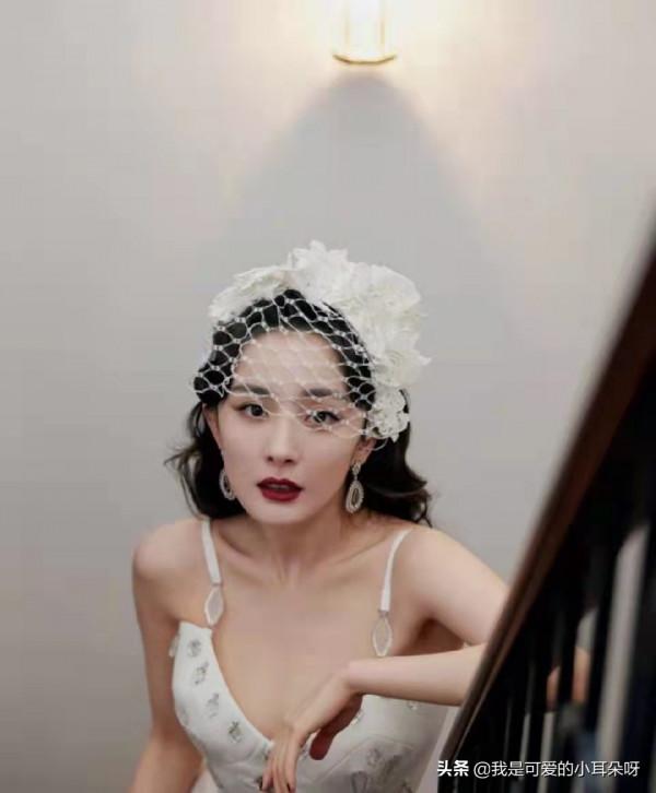 楊冪還是這麼好看,各種風格都能駕馭,棒棒噠 楊冪還是這麼好看,各種風格都能駕馭,棒棒噠