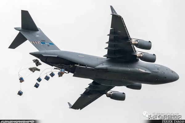 原華約國家的非華約武器 匈牙利“硬貨”不少 原華約國家的非華約武器 匈牙利“硬貨”不少