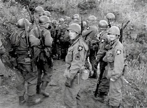 長津湖戰役的神進攻，六連輕鬆擊潰7輛坦克，經驗一直延續到現在