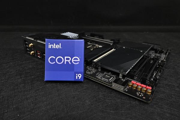 屠榜和大小狗，還有想知道什麼？十二代酷睿新平臺首發