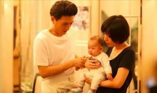 靳東：受不了江珊女兒滿臉的嫌棄，餘生不會辜負離異的李佳