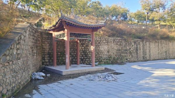 五百年盤龍古松.與秦Plus Dmi探訪千年幽幽古剎！