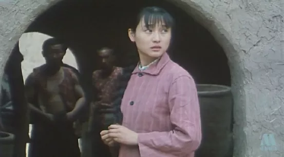 從《血色清晨》到《盲山》｜愚昧處決生命