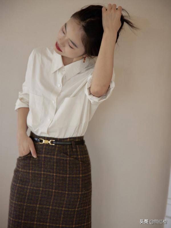 秋季怎麼穿出高階感?這幾組穿搭時髦又保暖,讓你氣質翻倍還實用 秋季怎麼穿出高階感?這幾組穿搭時髦又保暖,讓你氣質翻倍還實用