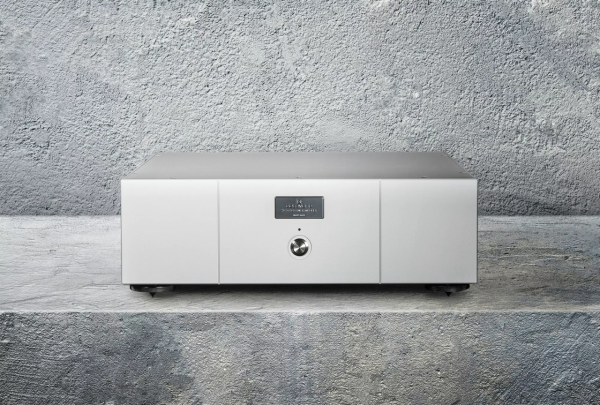 新品 &vert; Goldmund 全新專利線路產品TELOS 300立體聲後級