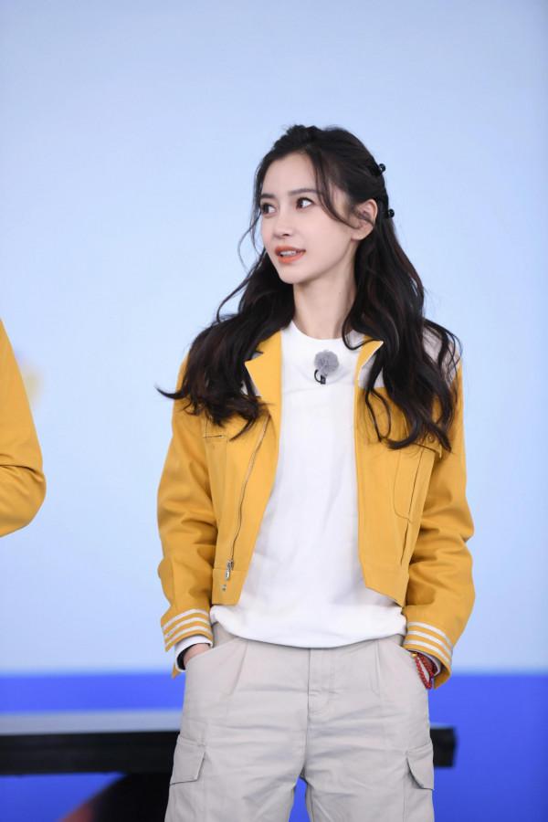 305號“女神”楊穎