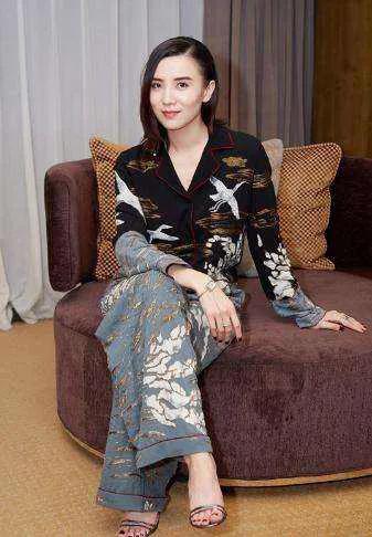 愛江山更愛美人——明星小宋佳美圖集二