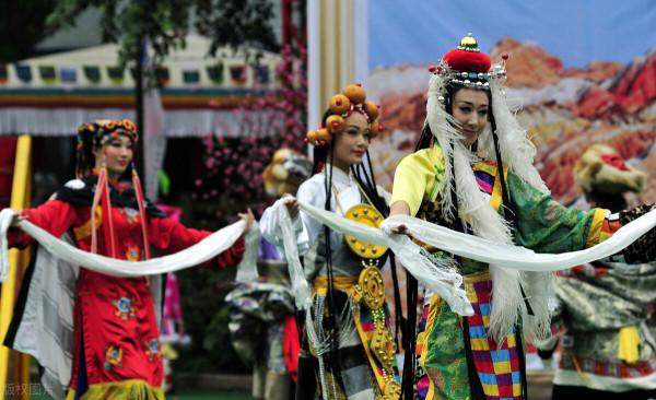 西藏高原的風光,是一種能夠淨化心靈的美 西藏高原的風光,是一種能夠淨化心靈的美