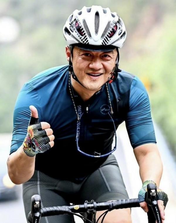 影片戀愛、雲結婚、偷稅漏稅、3月份娛樂圈的7個大瓜,真的很抓馬 影片戀愛、雲結婚、偷稅漏稅、3月份娛樂圈的7個大瓜,真的很抓馬