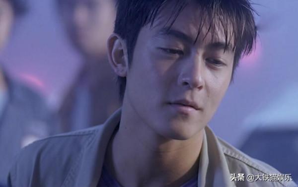 4位“不耐老”的男星,各有各的心酸,有人瘦不了,有人20就禿了 4位“不耐老”的男星,各有各的心酸,有人瘦不了,有人20就禿了