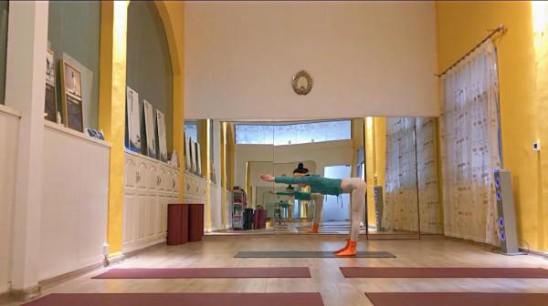 「瑜伽」不要焦慮，為自己運動一場吧