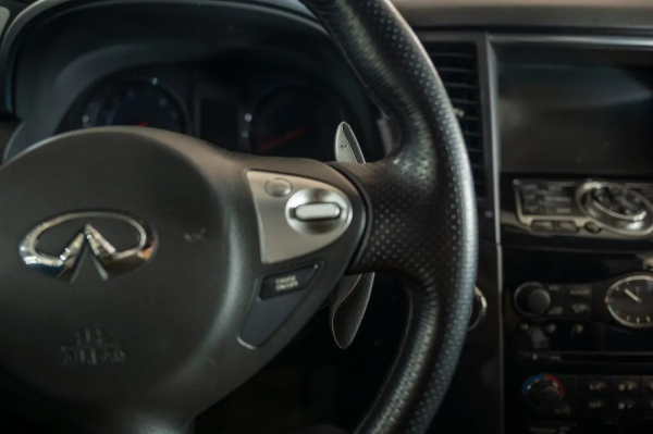 愛好者的成就裡，需要一輛大排自吸——二手英菲尼迪FX35