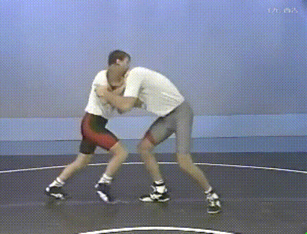 《自由摔跤》看圖學習