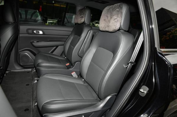 6/7座SUV其實比5座實用，看看這兩款，安靜舒適、省油、四輪驅動