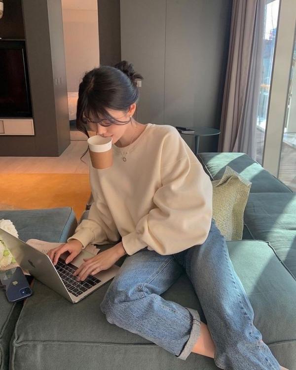 “反常”的95後年輕人：進體制，接受相親，聽父母的話