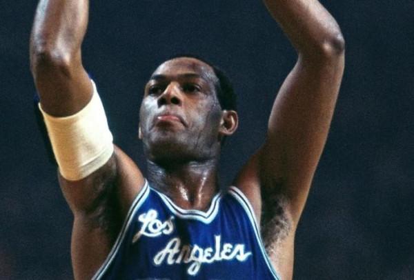 封神之戰!盤點NBA總決賽單場得分排行榜:強如喬丹也無緣第一 封神之戰!盤點NBA總決賽單場得分排行榜:強如喬丹也無緣第一