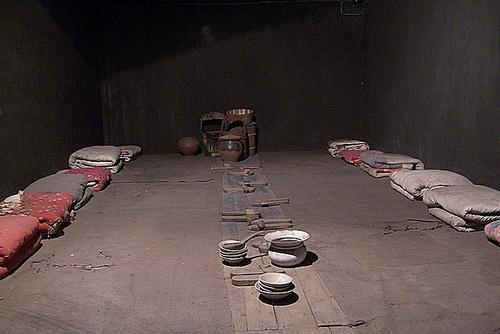 1949年,渣滓洞大屠殺,掃射未死她跳進尿池,卻成唯一倖存女戰士 1949年,渣滓洞大屠殺,掃射未死她跳進尿池,卻成唯一倖存女戰士