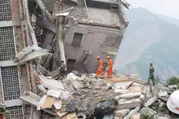 汶川地震，巴基斯坦為中國捐光帳篷，7年後他為報恩不惜拋棄妻女