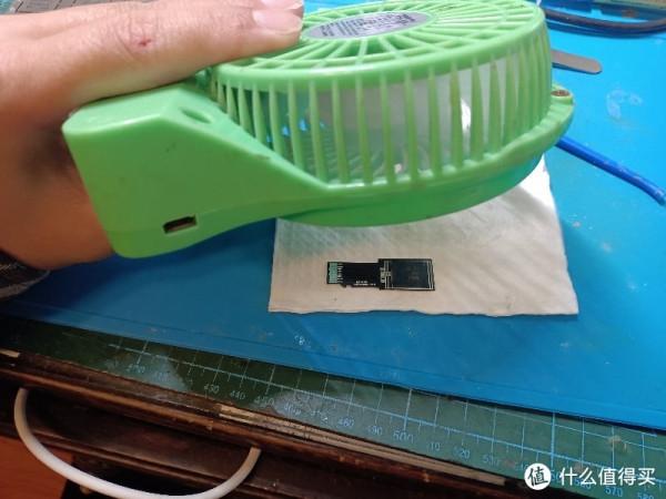 斐訊n1機頂盒改造：由原本的8G儲存空間擴容到64G