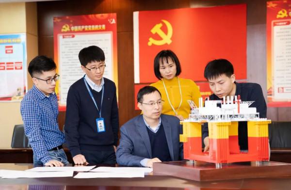 中國海油“深海一號”能源站研發設計團隊:堅持到感動自己,拼搏到竭盡全力 中國海油“深海一號”能源站研發設計團隊:堅持到感動自己,拼搏到竭盡全力