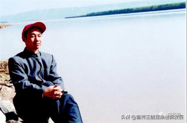 詩歌：秋雨有感