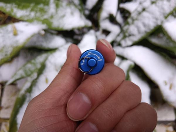 照亮黑漆漆的小巷,OLIGHT傲雷i1R2 Pro可充電小手電便攜又實用 照亮黑漆漆的小巷,OLIGHT傲雷i1R2 Pro可充電小手電便攜又實用