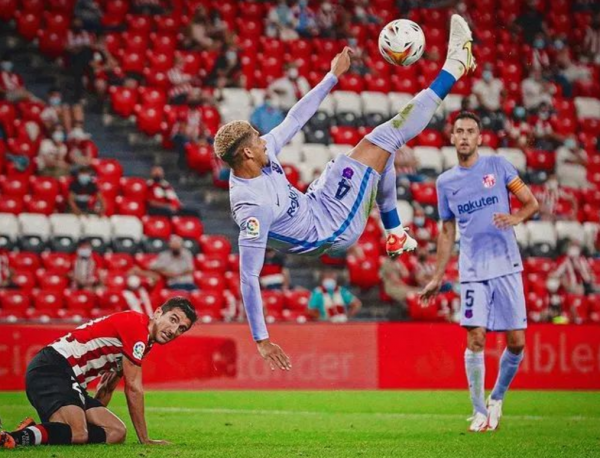 巴薩1-1挖出新拉莫斯！22歲中衛能攻能防，擅長頭球，精神屬性強