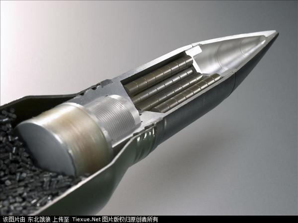 一發把敵人噴成篩子：99A坦克少為人知的炮射霰彈