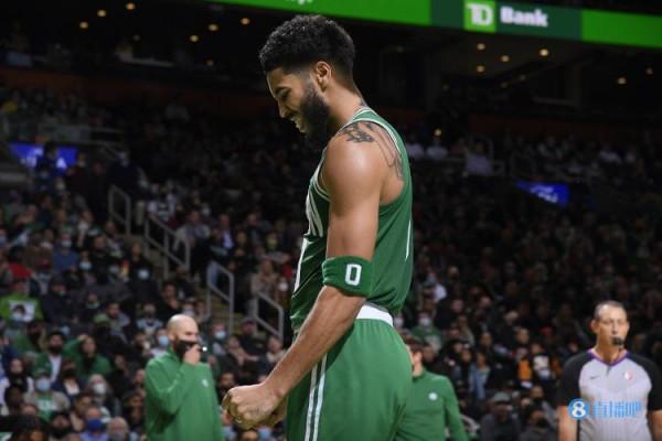 烏度卡談塔圖姆周最佳:當之無愧 他整季都在為我們揹負重擔 烏度卡談塔圖姆周最佳:當之無愧 他整季都在為我們揹負重擔