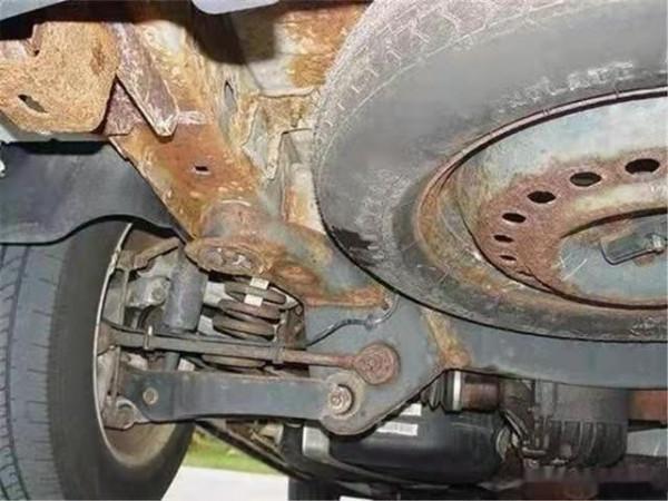 為什麼底盤,是判定一輛車好壞與否的重要標準? 為什麼底盤,是判定一輛車好壞與否的重要標準?