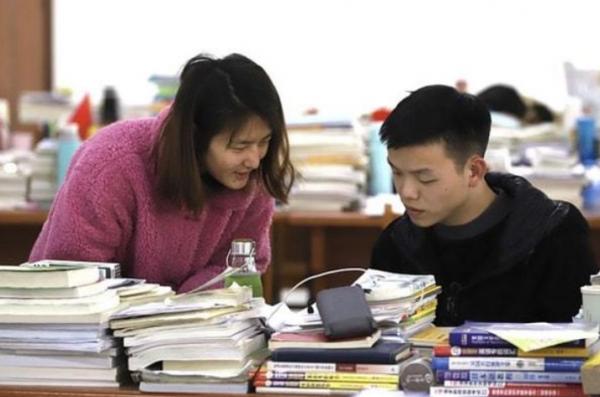 “國家承認,但我們不承認”,本科生求職被拒,只因是自考學歷 “國家承認,但我們不承認”,本科生求職被拒,只因是自考學歷