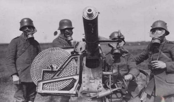 與二戰之後相比，為何英法主導的凡爾賽體系沒能阻止世界大戰？