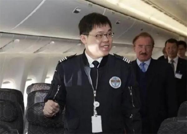 “海上皇帝”私生子：繼承4000億臺幣遺產，曾因空姐損失20億臺幣