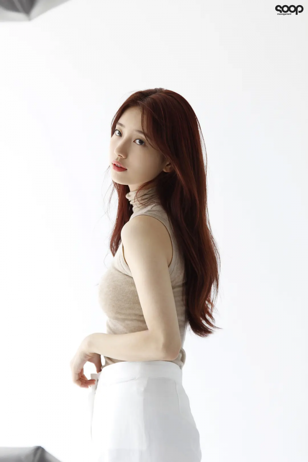 韓國女演員裴秀智